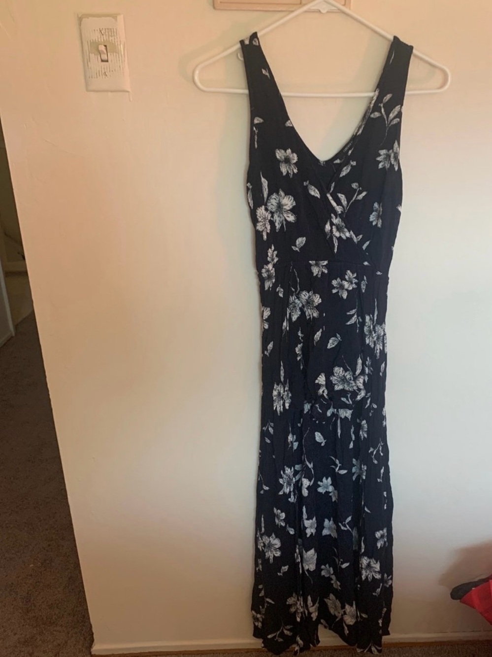 Forever 21 Blue Maxi Dress with White Floral Print